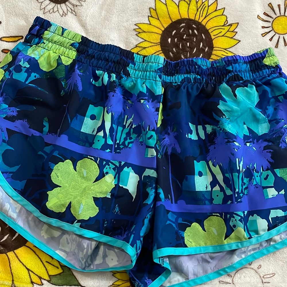 Tropical Active Shorts